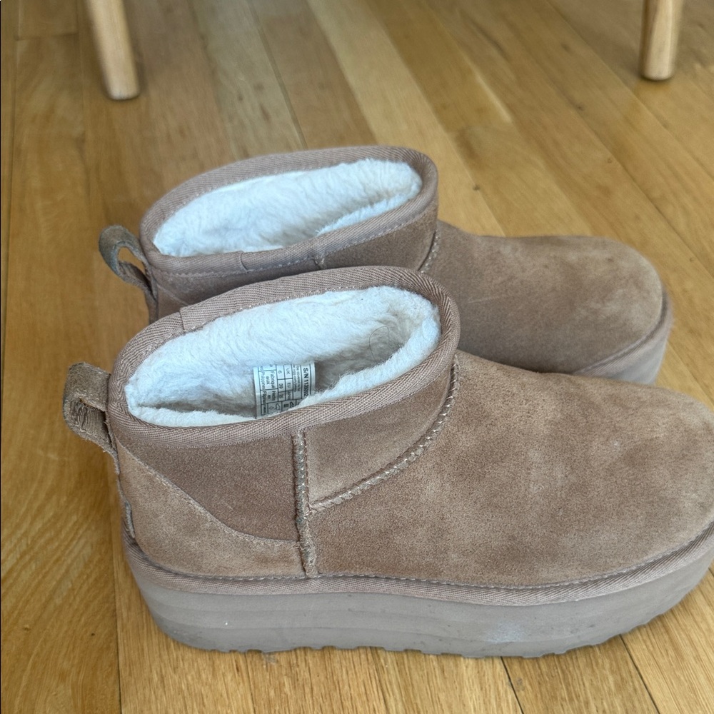 UGG mini platform boots - image 4